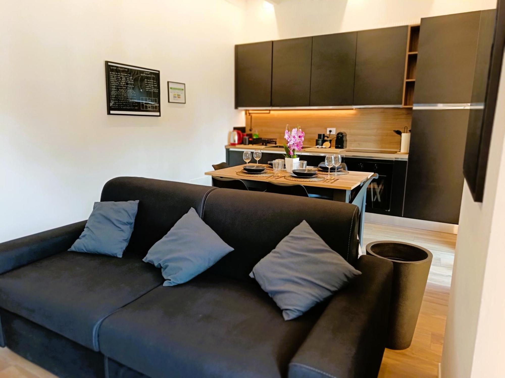 Orelli House ลิสโซเน ภายนอก รูปภาพ
